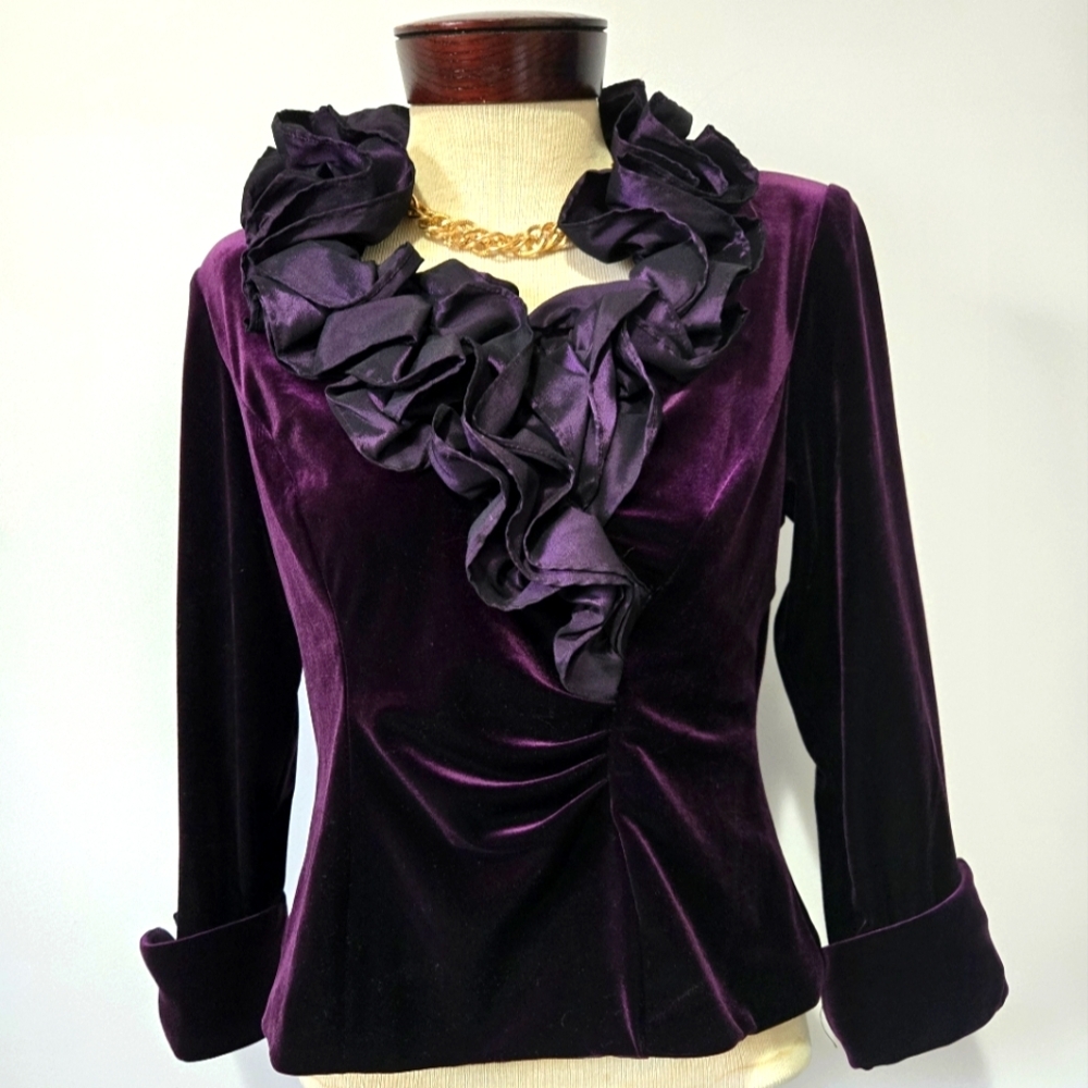 Ba Nites Eggplant Purple Velvet Ruffle Top. Size 6